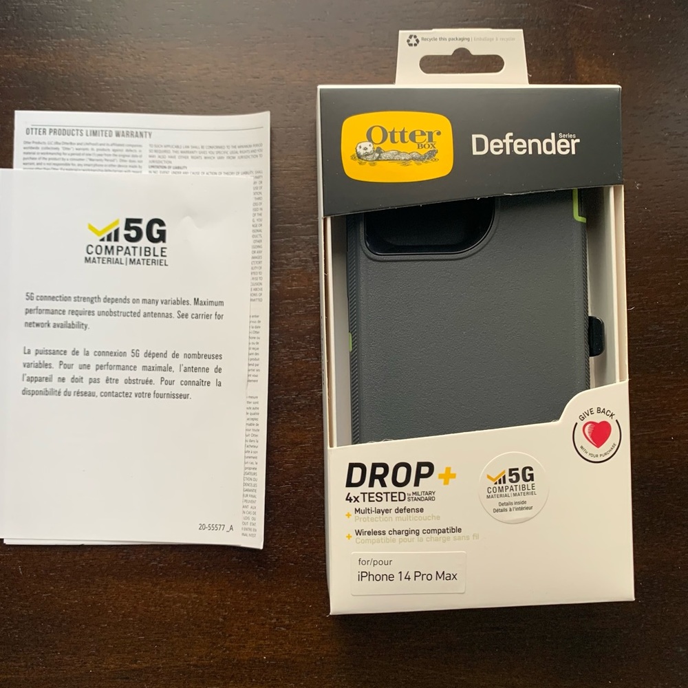 iPhone 14 Pro Max otterbox defender case